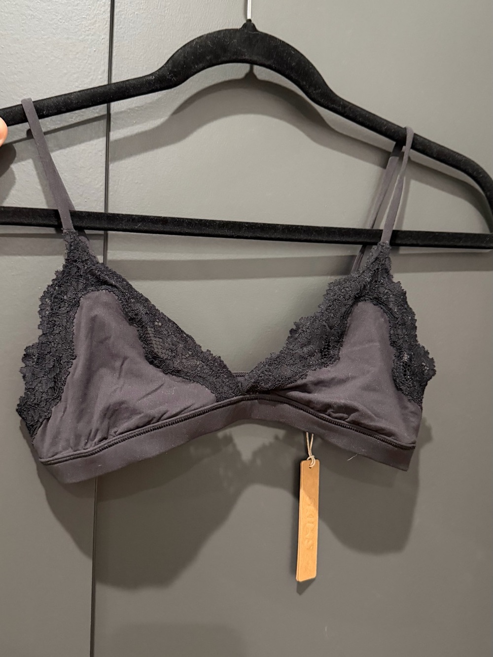 SKIMS Black Lace-Trim Bralette